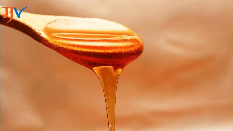 Benfits of honey in Marathi