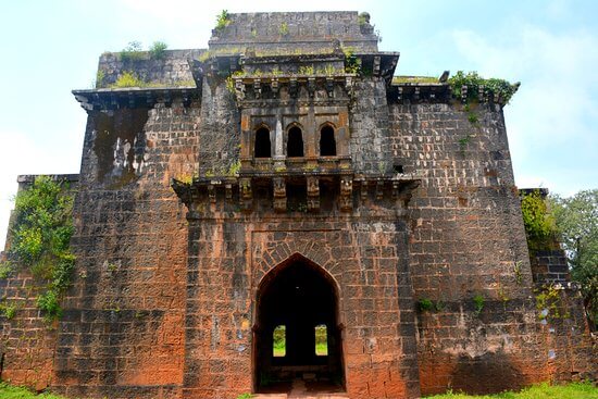 panhala fort information in marathi